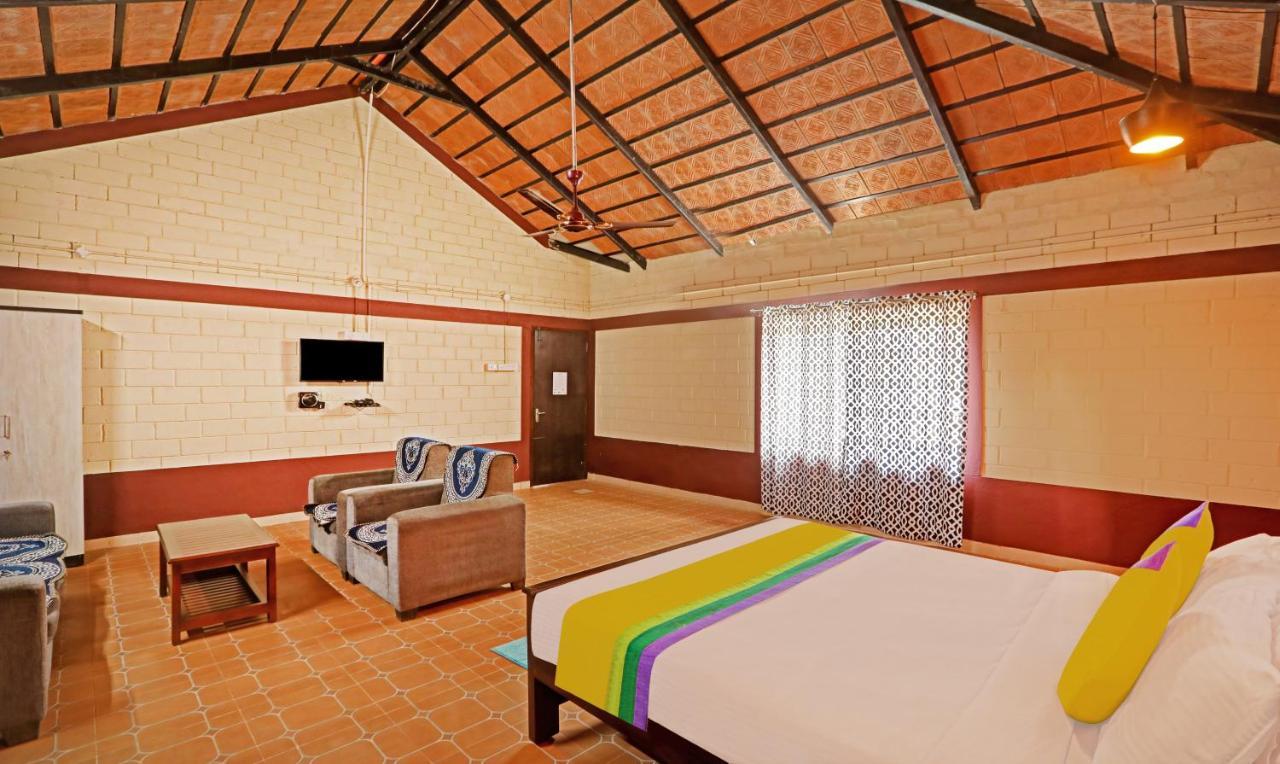 Hotel Allaranda Homestay Madikeri Esterno foto