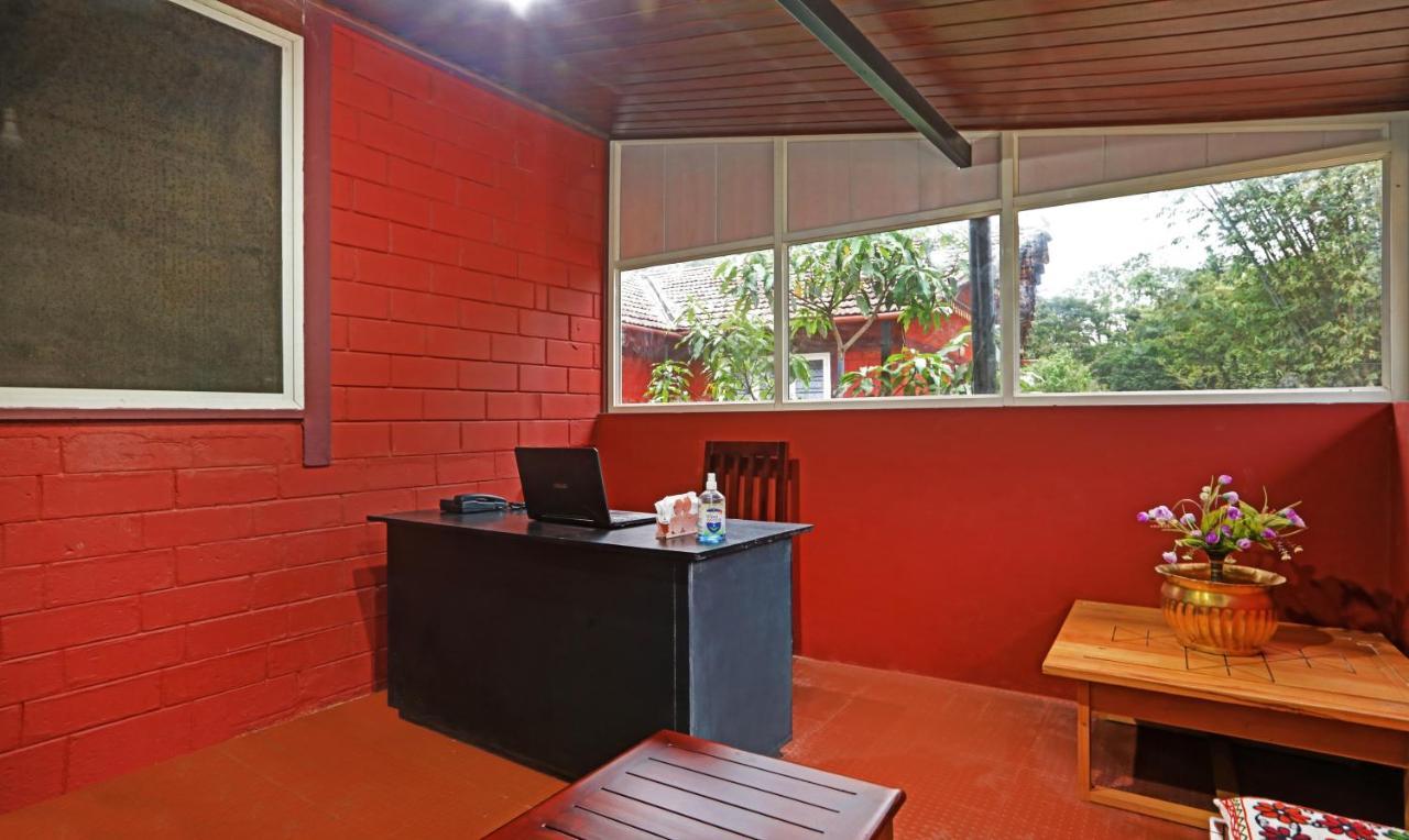 Hotel Allaranda Homestay Madikeri Esterno foto
